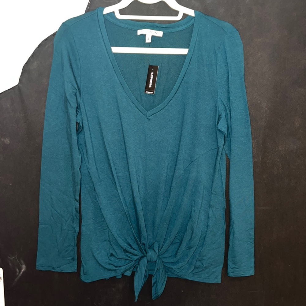 Express casual long sleeve shirt with tie